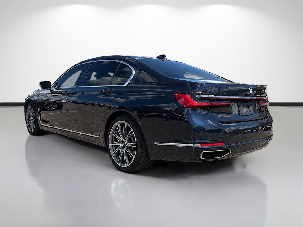 Used 2020 BMW 740i w/ Premium Package image 5
