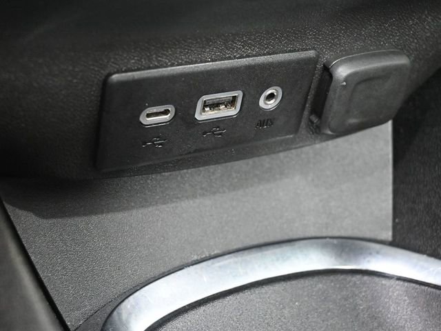 Used 2023 Chevrolet Malibu LT image 33