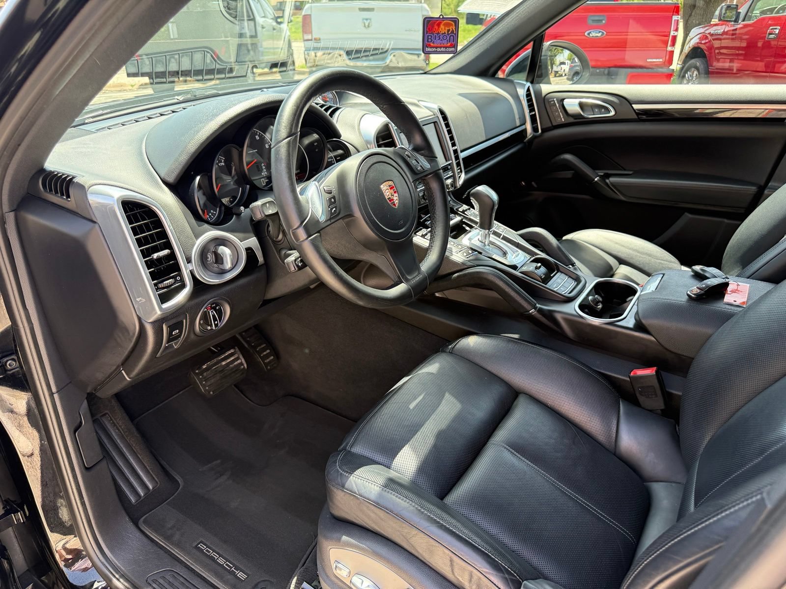 Used 2014 Porsche Cayenne AWD/4WD image 13