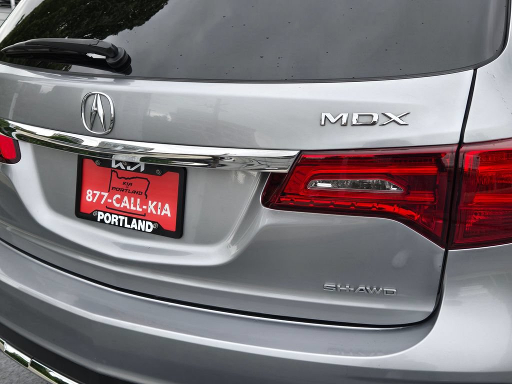 Used 2017 Acura MDX SH-AWD w/ Technology Package image 16
