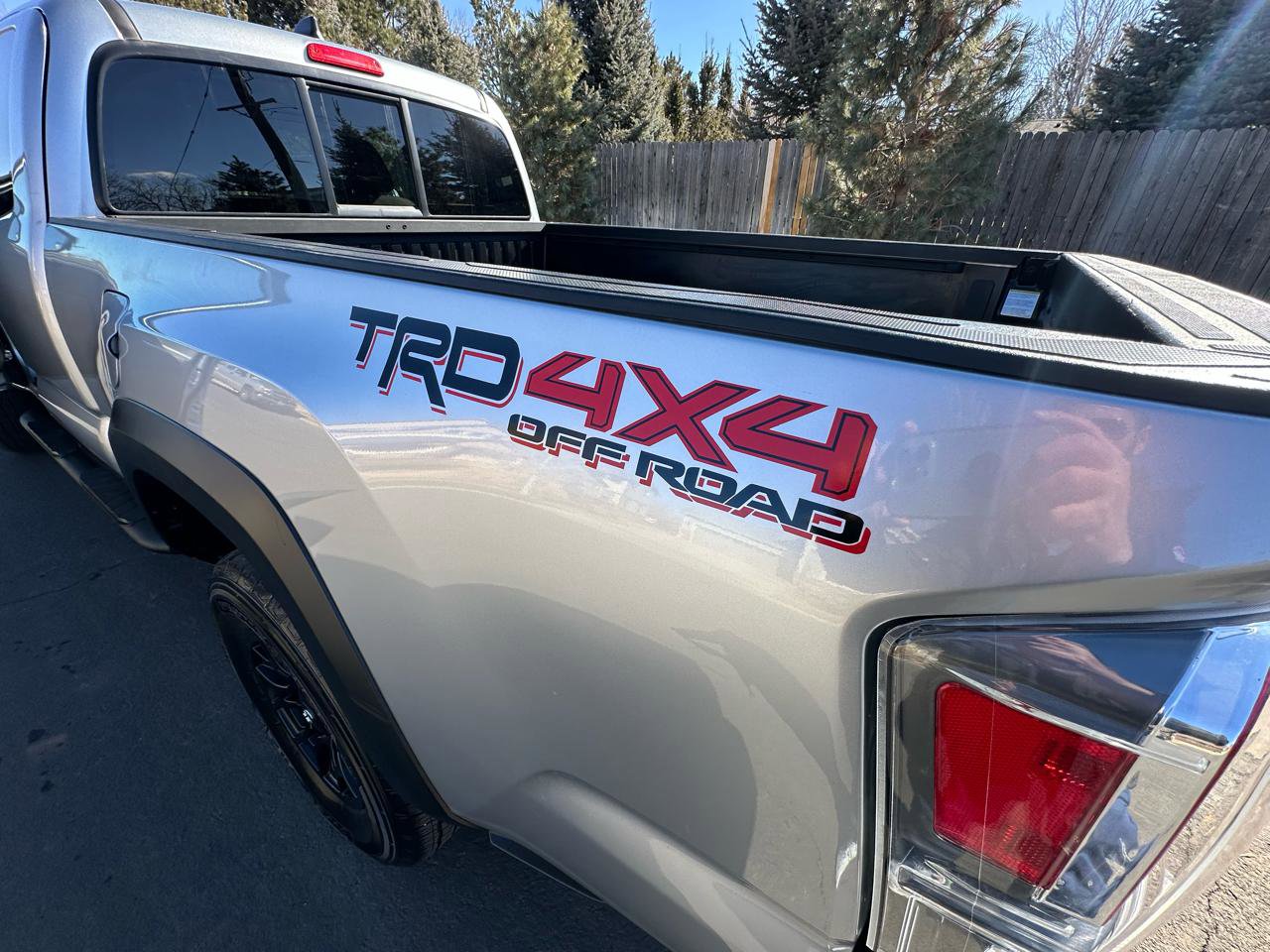 Used 2022 Toyota Tacoma SR w/ SX Package AWD/4WD image 27