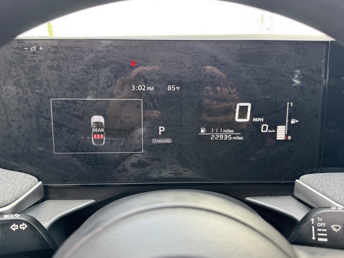 Used 2025 Nissan Kicks SV w/ Illumination Package FWD image 31
