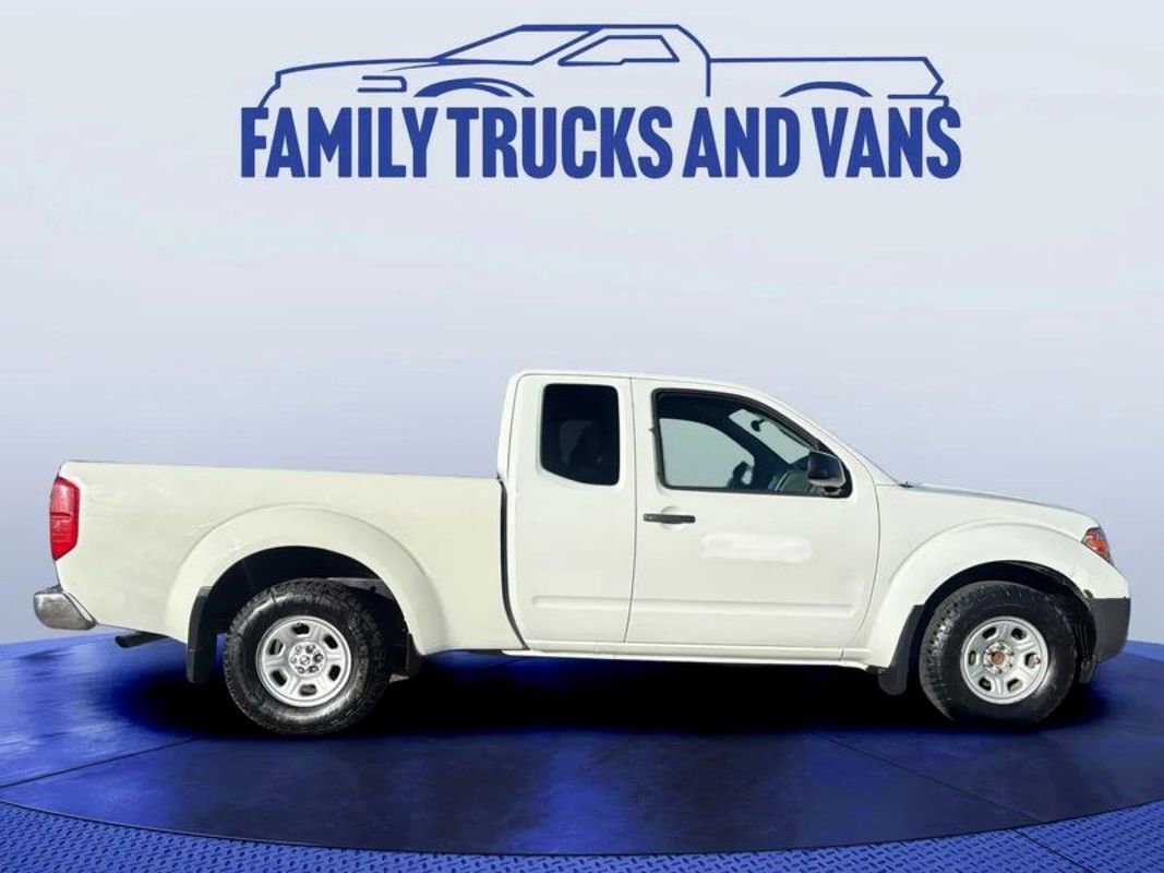 Used 2018 Nissan Frontier S image 6