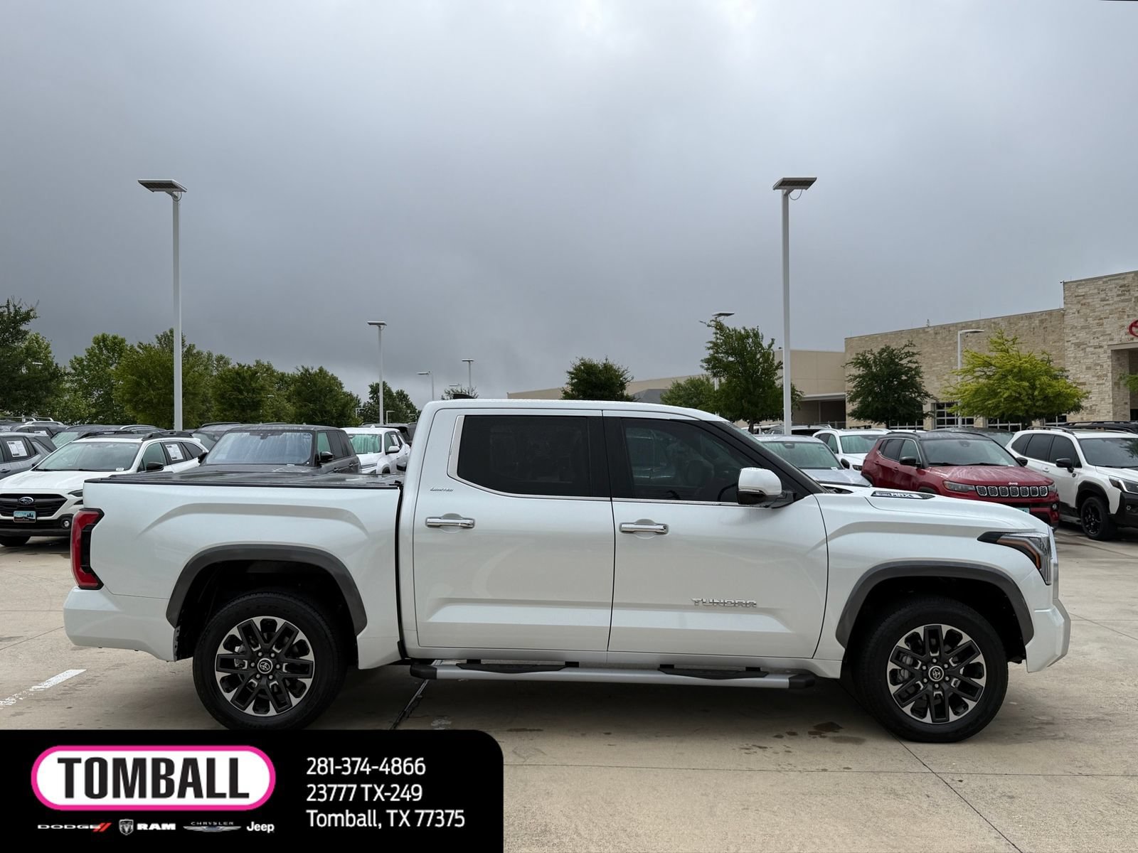 Used 2023 Toyota Tundra Limited AWD/4WD image 6