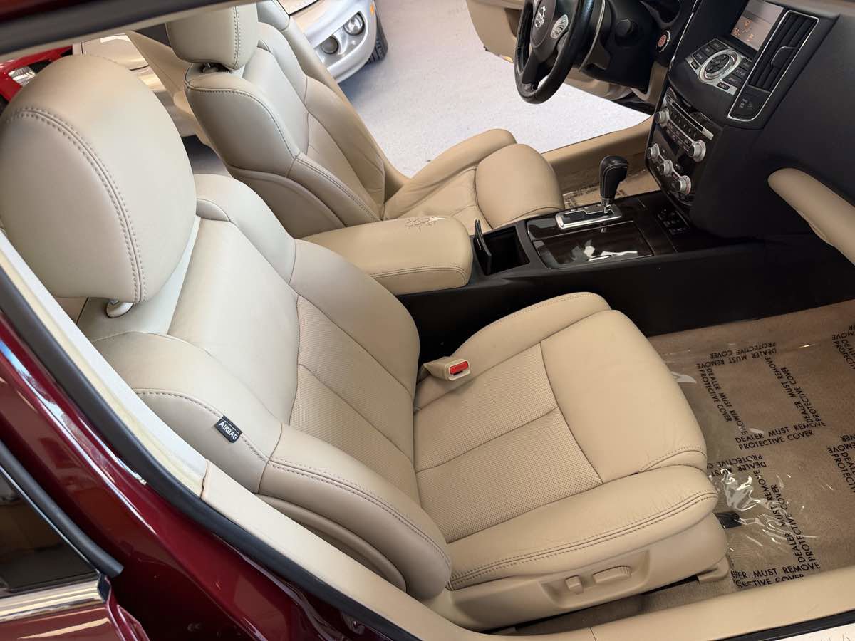 Used 2012 Nissan Maxima 3.5 SV w/ Premium Pkg FWD image 19