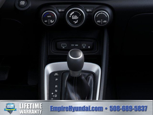 New 2026 Hyundai Venue SEL FWD image 16