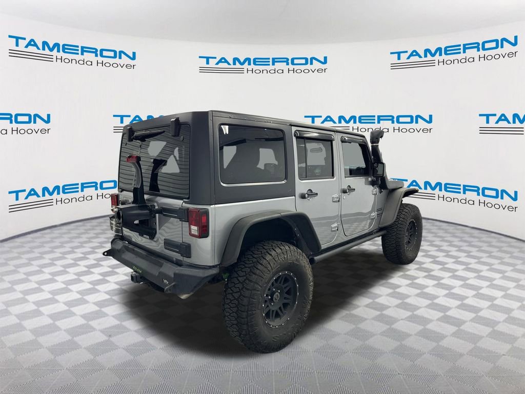 Used 2017 Jeep Wrangler Unlimited Sport w/ Connectivity Group AWD/4WD image 5