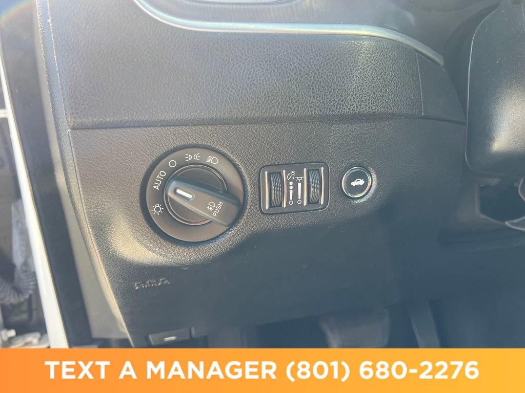 Used 2021 Dodge Charger GT w/ Driver Convenience Group RWD image 27