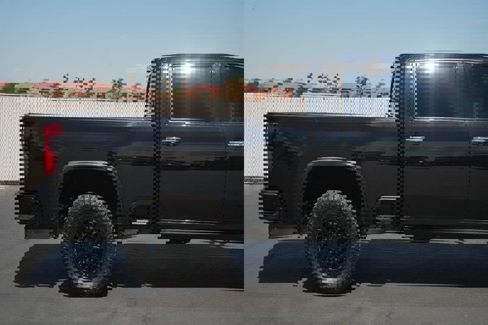 Used 2022 Chevrolet Silverado 3500 High Country image 11