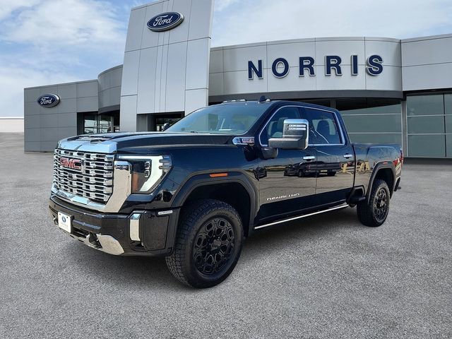 Used 2024 GMC Sierra 2500 Denali w/ Denali Reserve Package AWD/4WD image 2