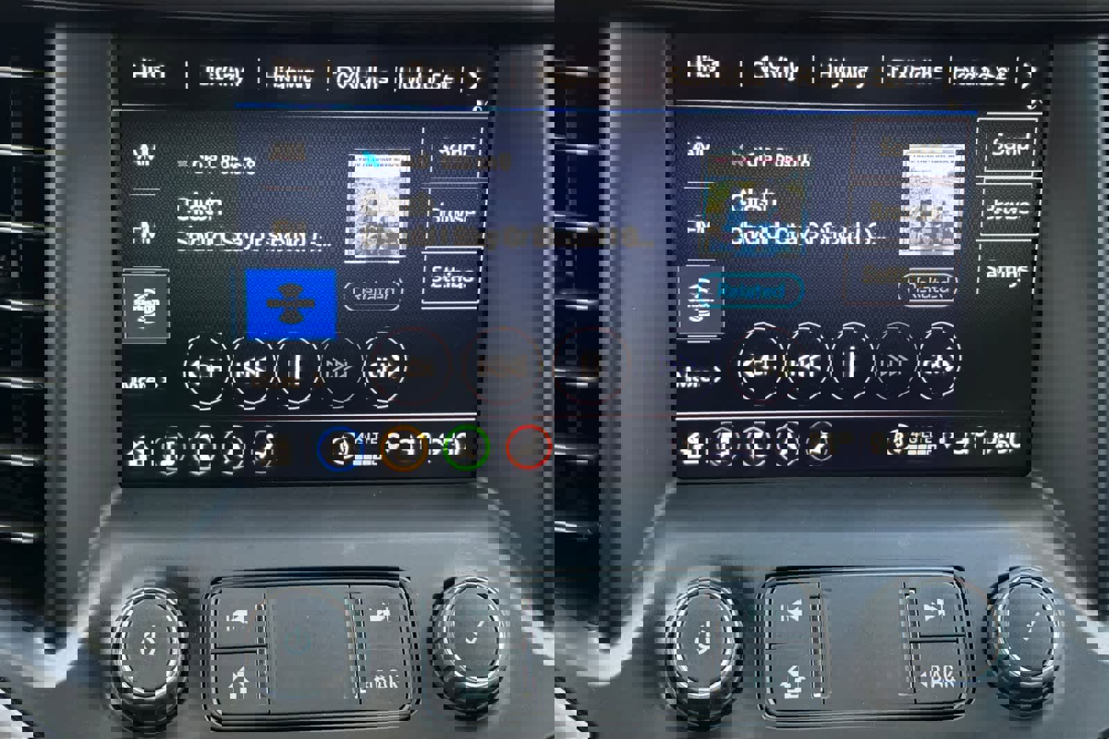 Used 2022 GMC Acadia AT4 w/ Technology Package image 21