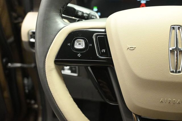 Certified 2022 Lincoln Corsair Reserve w/ Elements Package AWD/4WD image 12