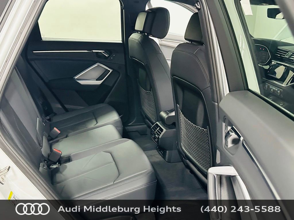 Certified 2025 Audi Q3 2.0T Premium w/ Convenience Package image 30