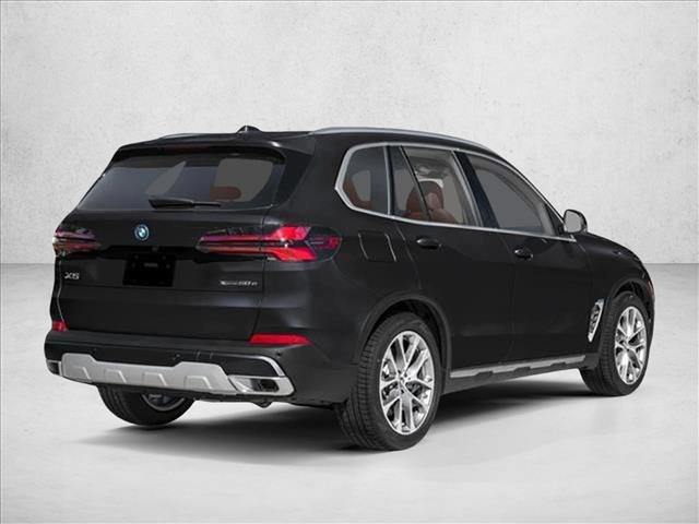 New 2026 BMW X5 xDrive50e image 4