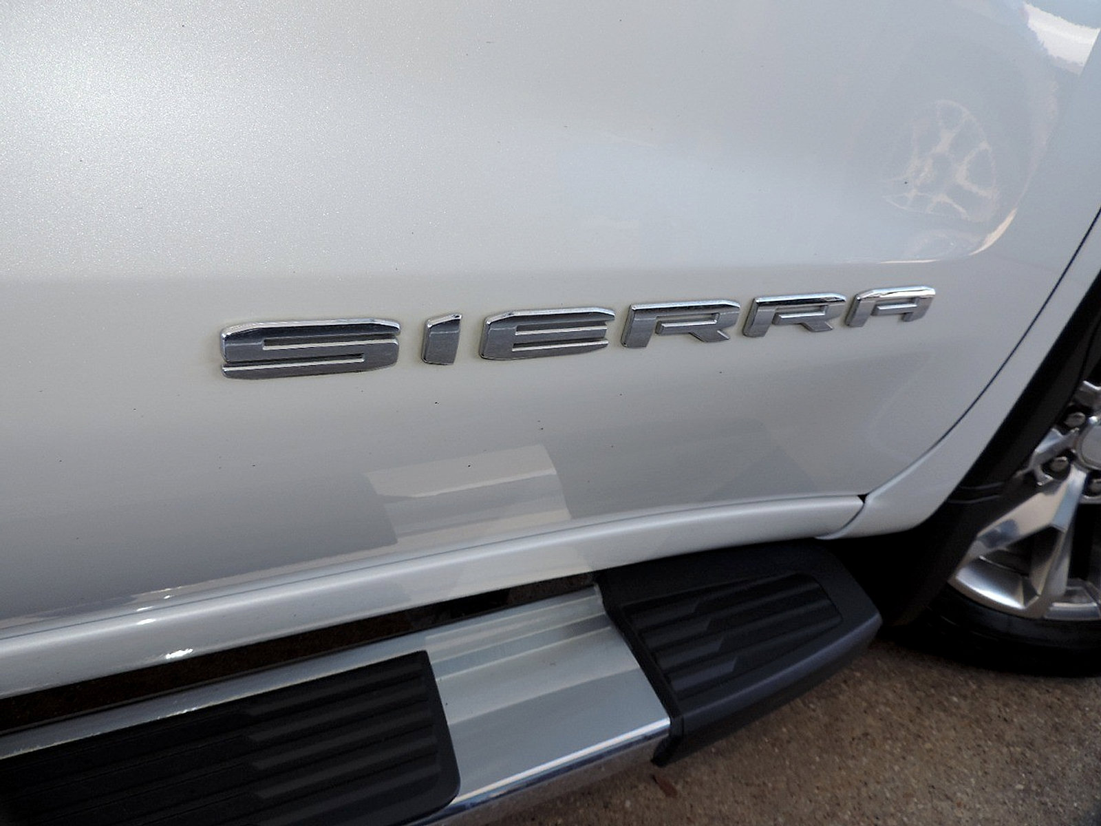 Certified 2021 GMC Sierra 1500 SLT image 13