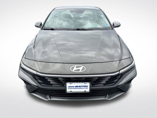 Used 2024 Hyundai Elantra SEL FWD image 10