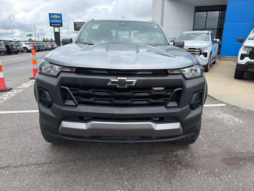 Used 2024 Chevrolet Colorado Trail Boss w/ Advanced Trailering Package AWD/4WD image 8