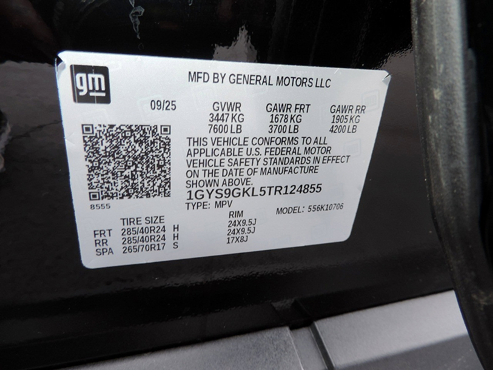 Certified 2026 Cadillac Escalade Platinum Sport image 11