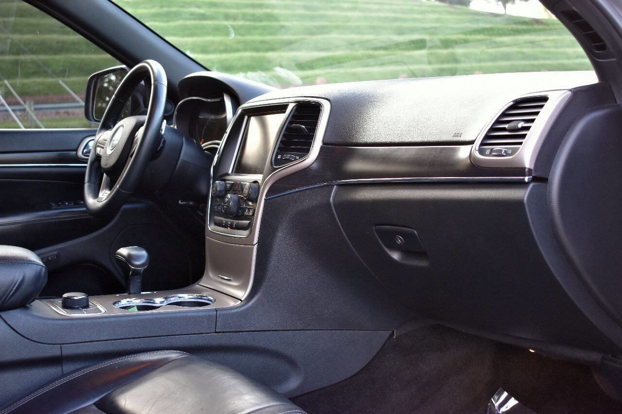 Used 2014 Jeep Grand Cherokee Limited image 17