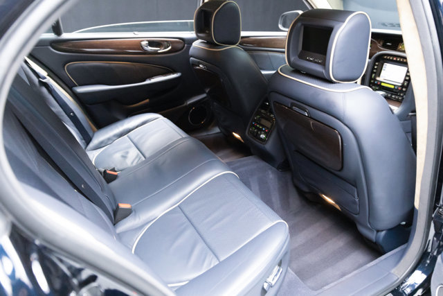 Used 2009 Jaguar XJ Vanden Plas Super V8 Portfolio image 62