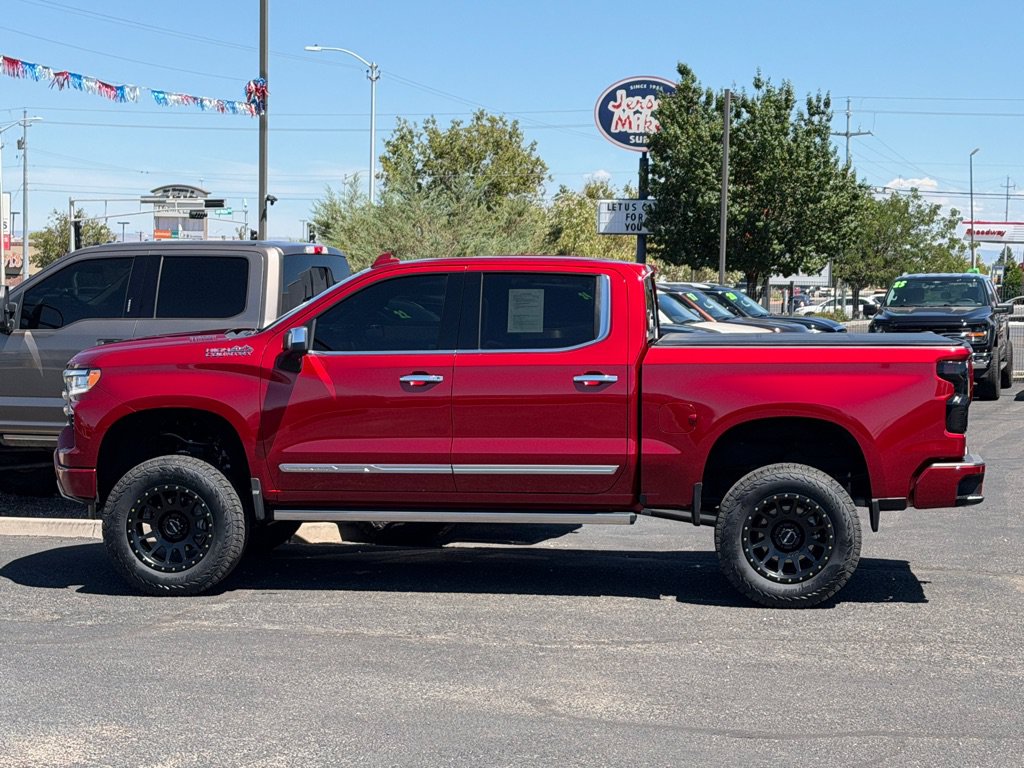 Used 2026 Chevrolet Silverado 1500 High Country RWD image 2