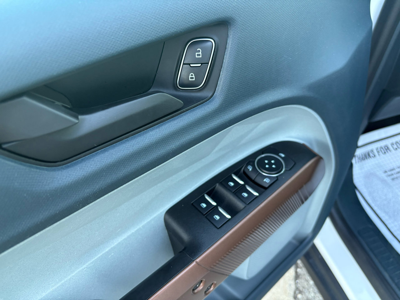 Used 2024 Ford Maverick Lariat image 13