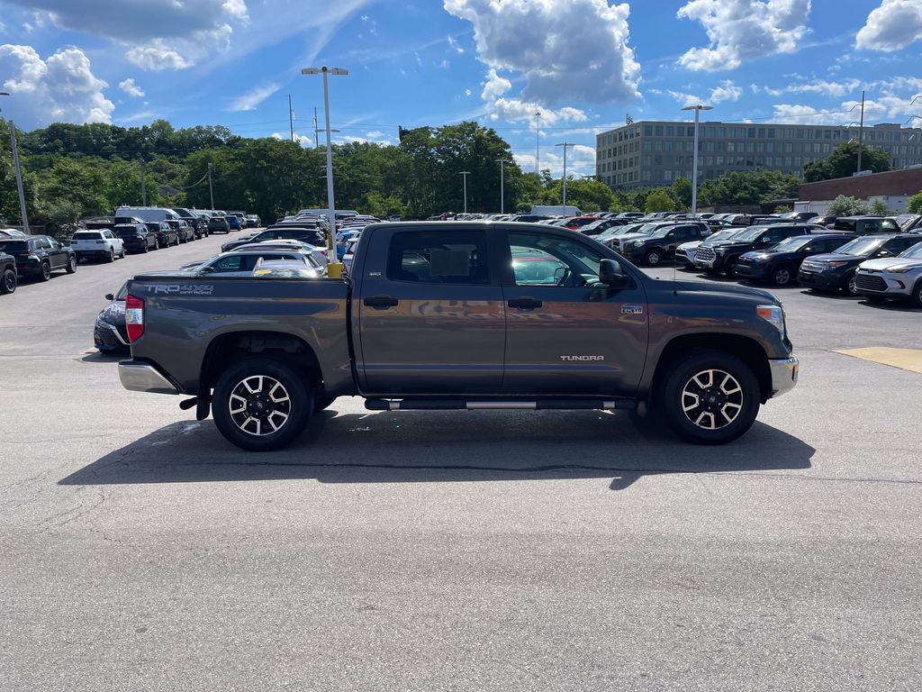 Used 2014 Toyota Tundra SR5 w/ TRD Off Road Package AWD/4WD image 7