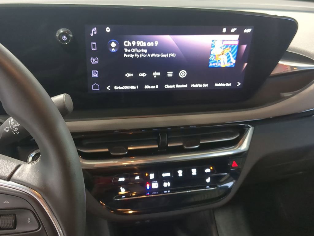 Used 2024 Buick Envista Avenir FWD image 33