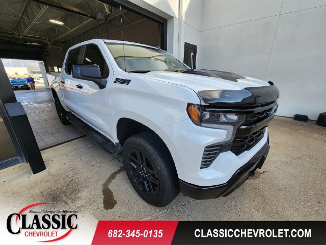 Used 2025 Chevrolet Silverado 1500 LT Trail Boss w/ Convenience Package II