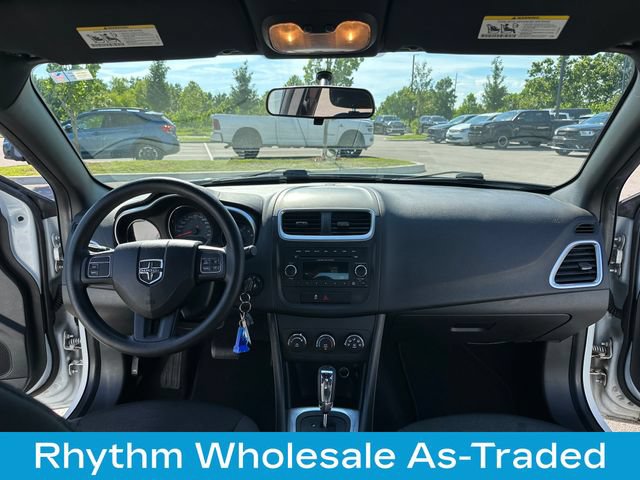 Used 2012 Dodge Avenger SE FWD image 23