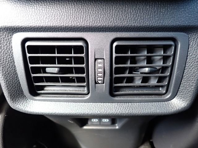 Certified 2023 Toyota Venza XLE image 18