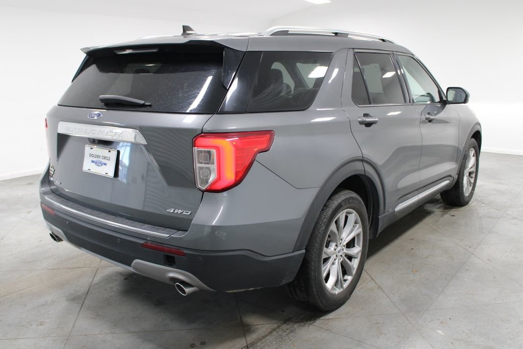 Used 2023 Ford Explorer Limited image 9
