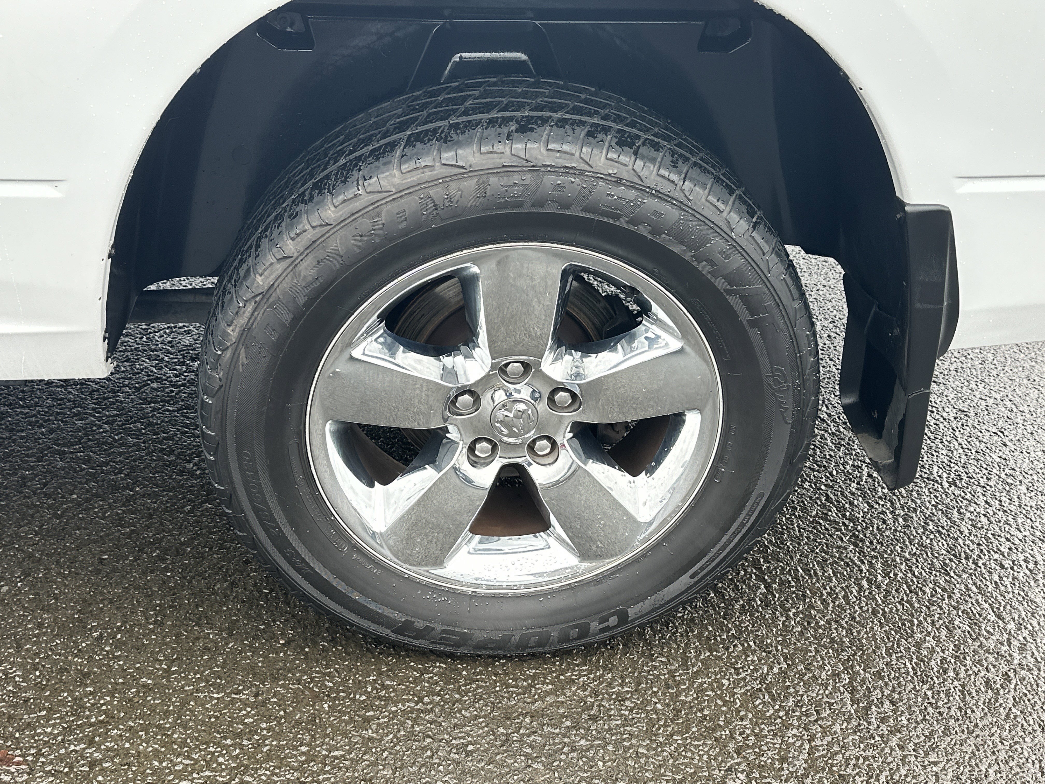 Used 2015 RAM 1500 Sport w/ Sport Premium Group image 25