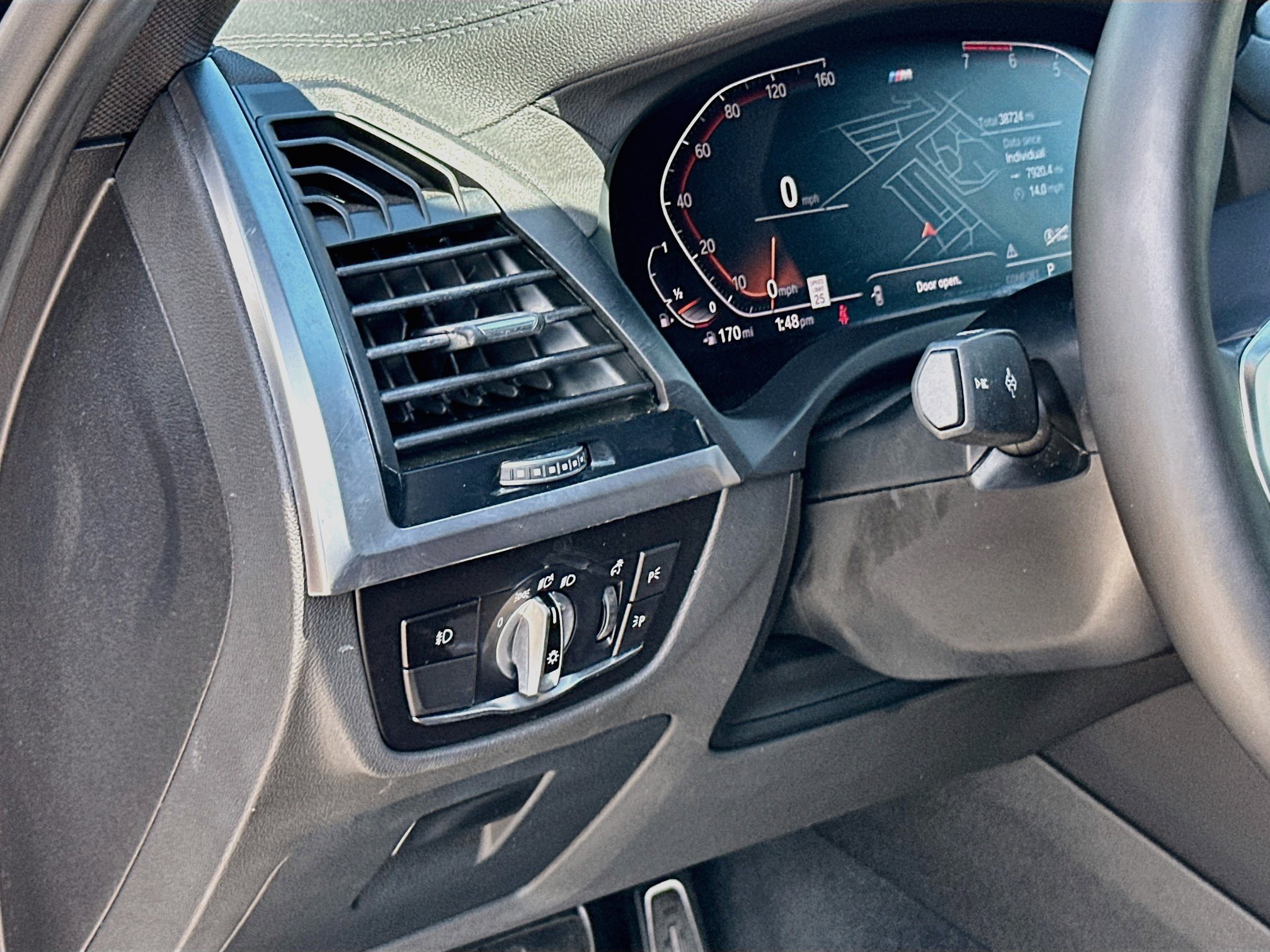Used 2020 BMW X3 sDrive30i w/ M Sport Package 2 RWD image 8