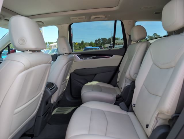 Used 2022 Cadillac XT6 Premium Luxury w/ Technology Package image 29