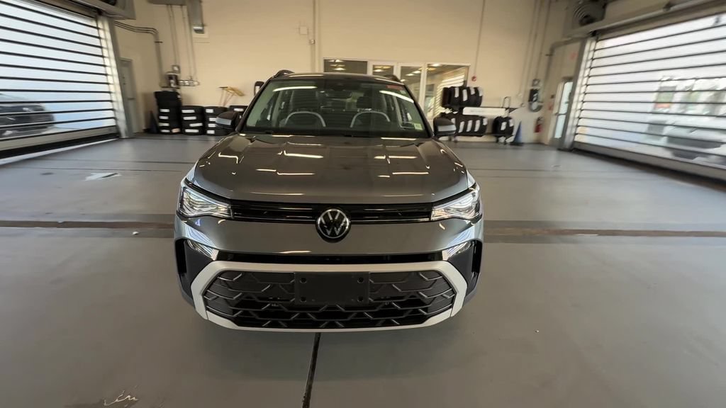 Certified 2025 Volkswagen Taos S AWD/4WD image 14