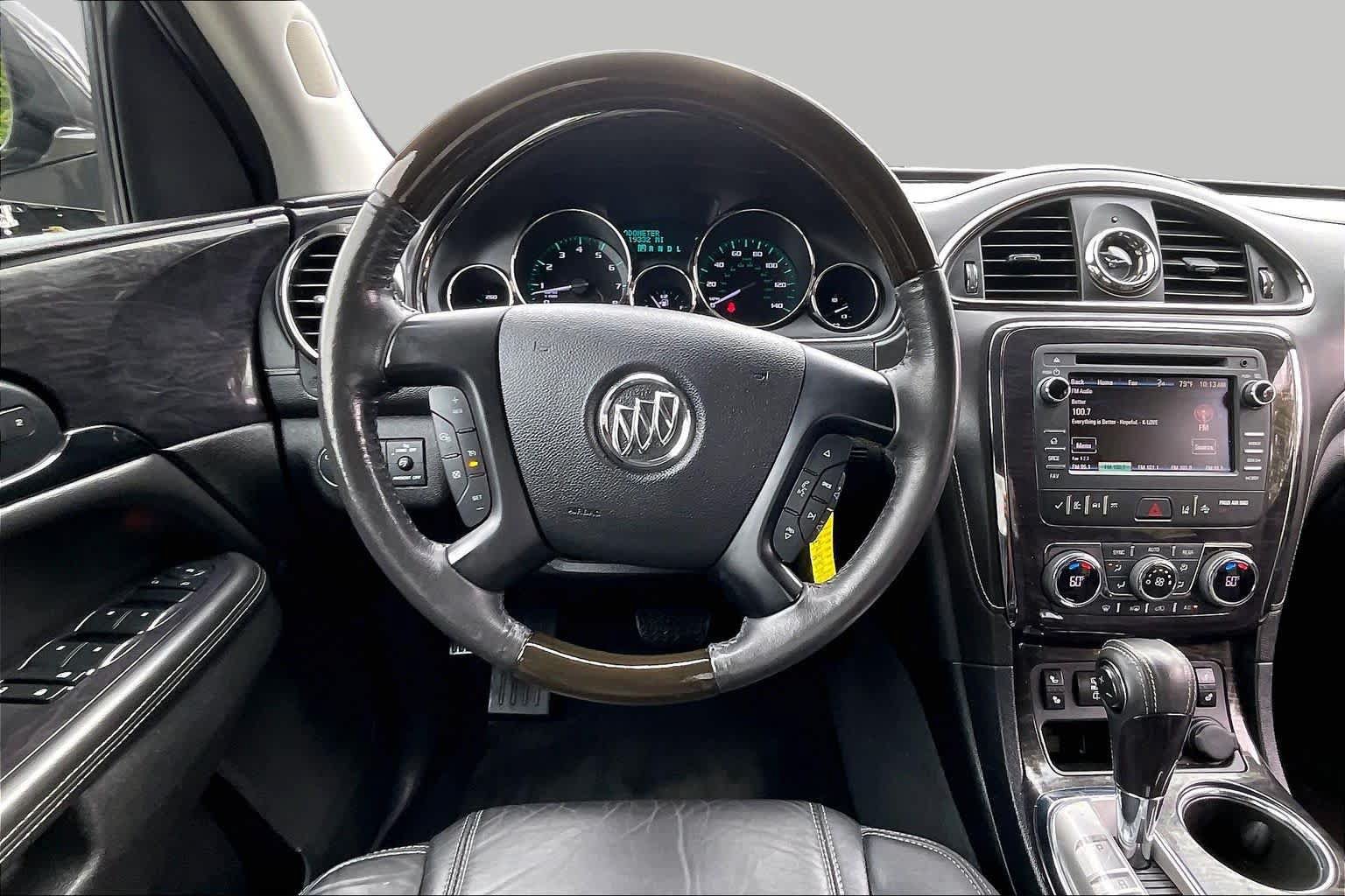 Used 2015 Buick Enclave Leather FWD image 4
