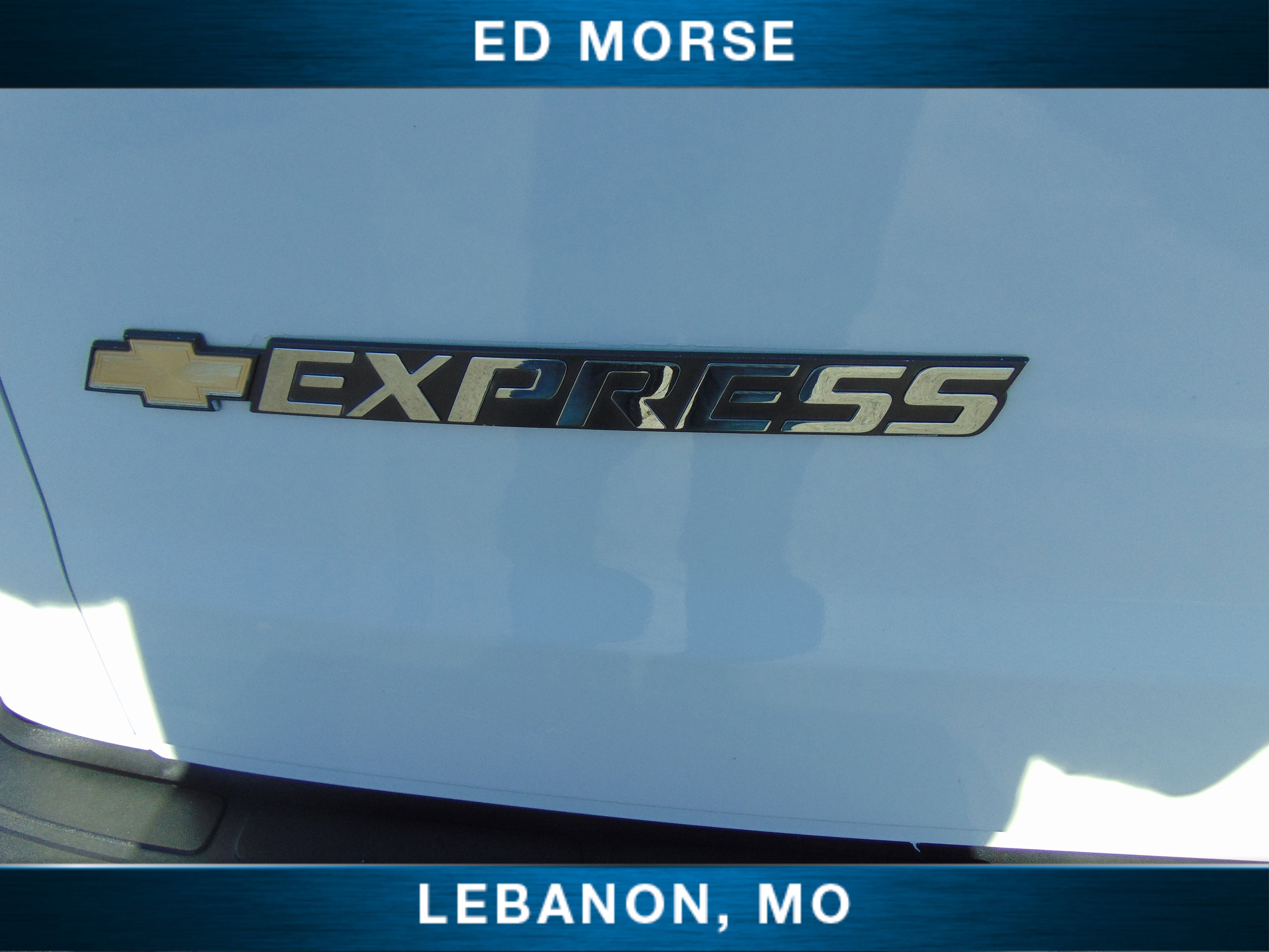 Used 2022 Chevrolet Express 2500 w/ Driver Convenience Package image 26