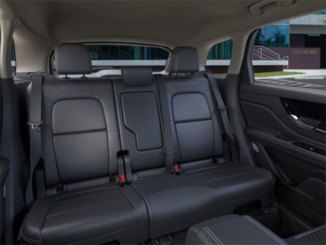 New 2026 Lincoln Corsair Premiere image 11