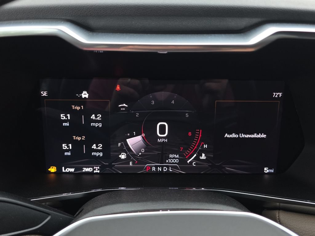 New 2026 GMC Canyon Denali AWD/4WD image 10