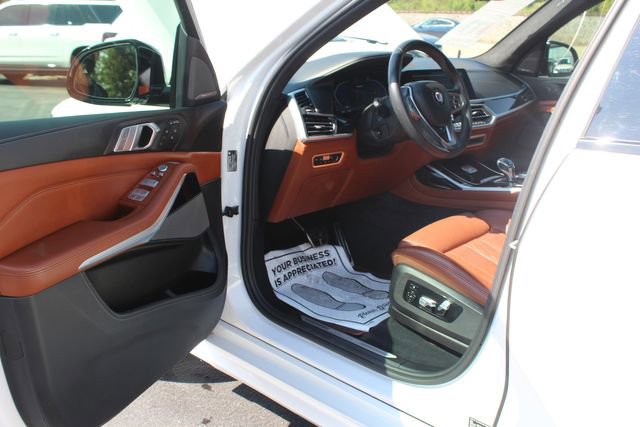 Used 2022 BMW ALPINA XB7 image 20