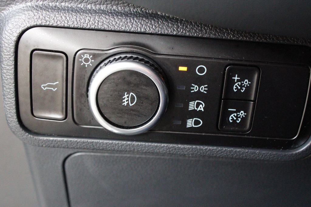 Used 2025 Ford Explorer ST-Line AWD/4WD image 27