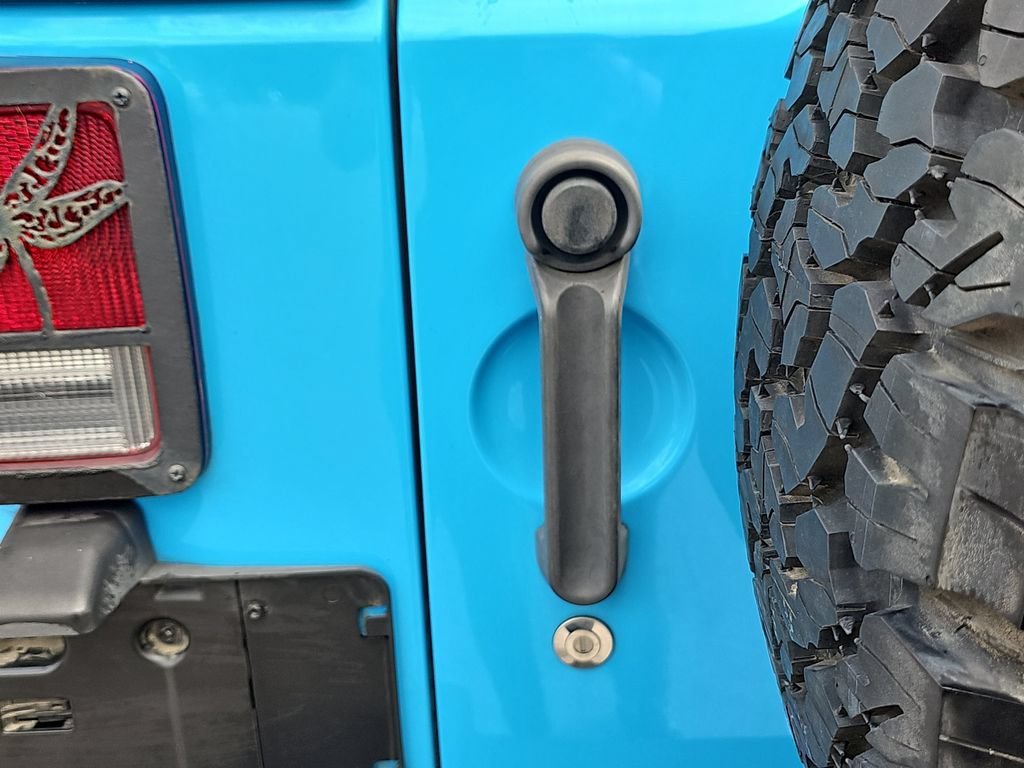 Used 2017 Jeep Wrangler Unlimited Sport w/ Quick Order Package 24S AWD/4WD image 32