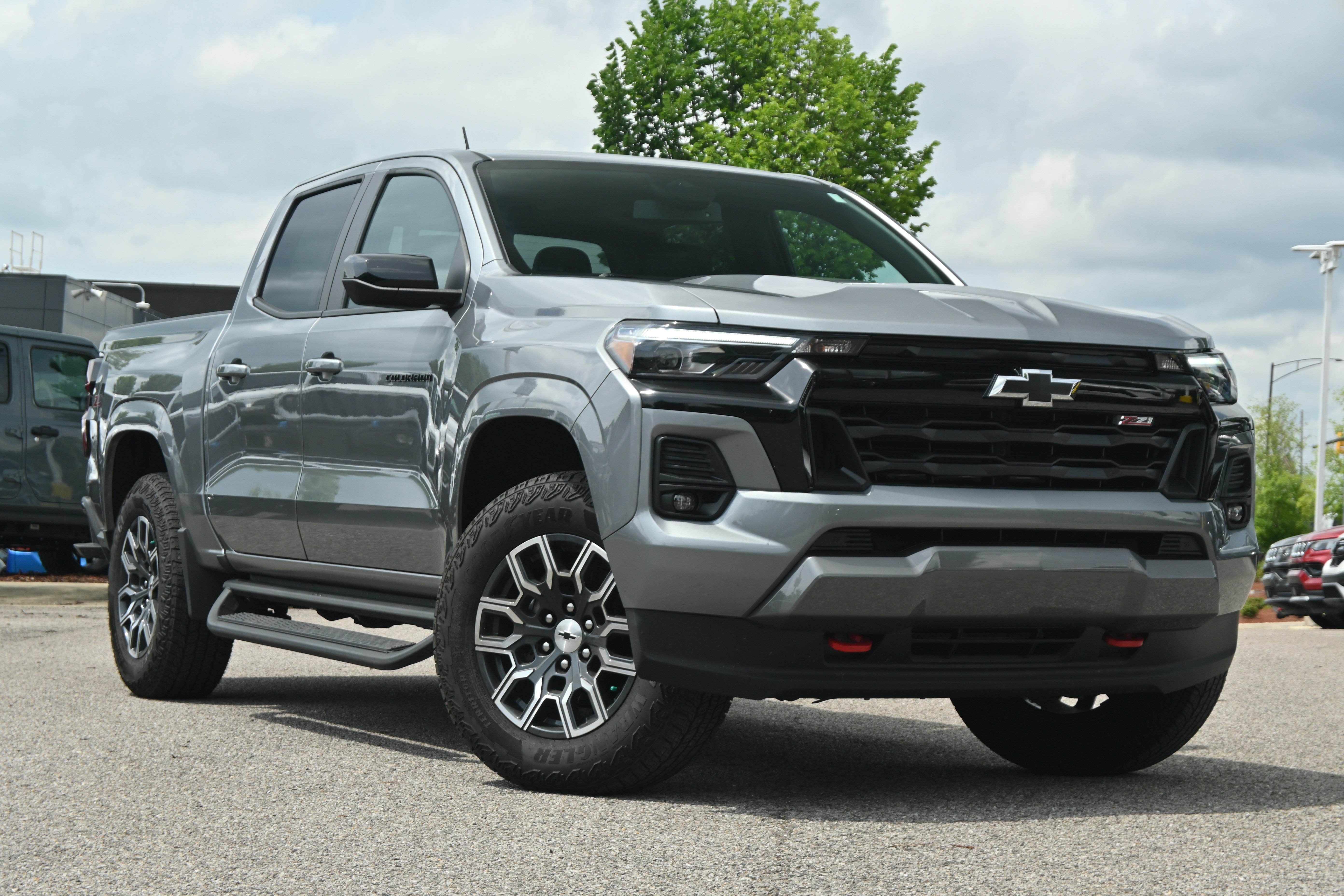 Used 2023 Chevrolet Colorado Z71 w/ Z71 Convenience Package 2 AWD/4WD video 2