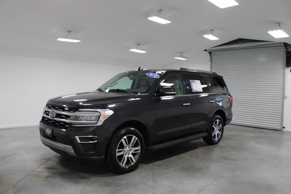 Used 2024 Ford Expedition Limited RWD image 4