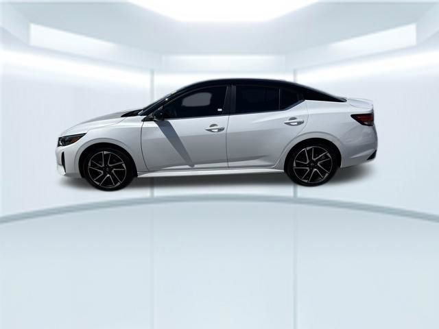 Certified 2024 Nissan Sentra SR FWD image 12