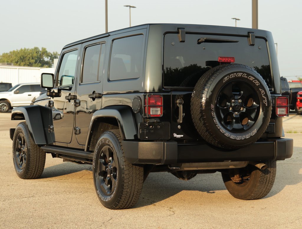 Used 2015 Jeep Wrangler Unlimited Sahara image 5