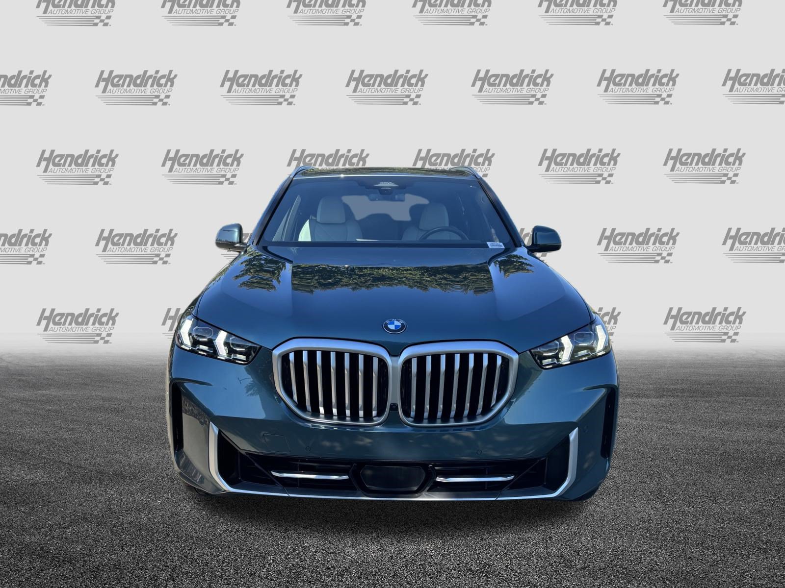 Certified 2025 BMW X5 sDrive40i w/ Premium Package RWD image 3