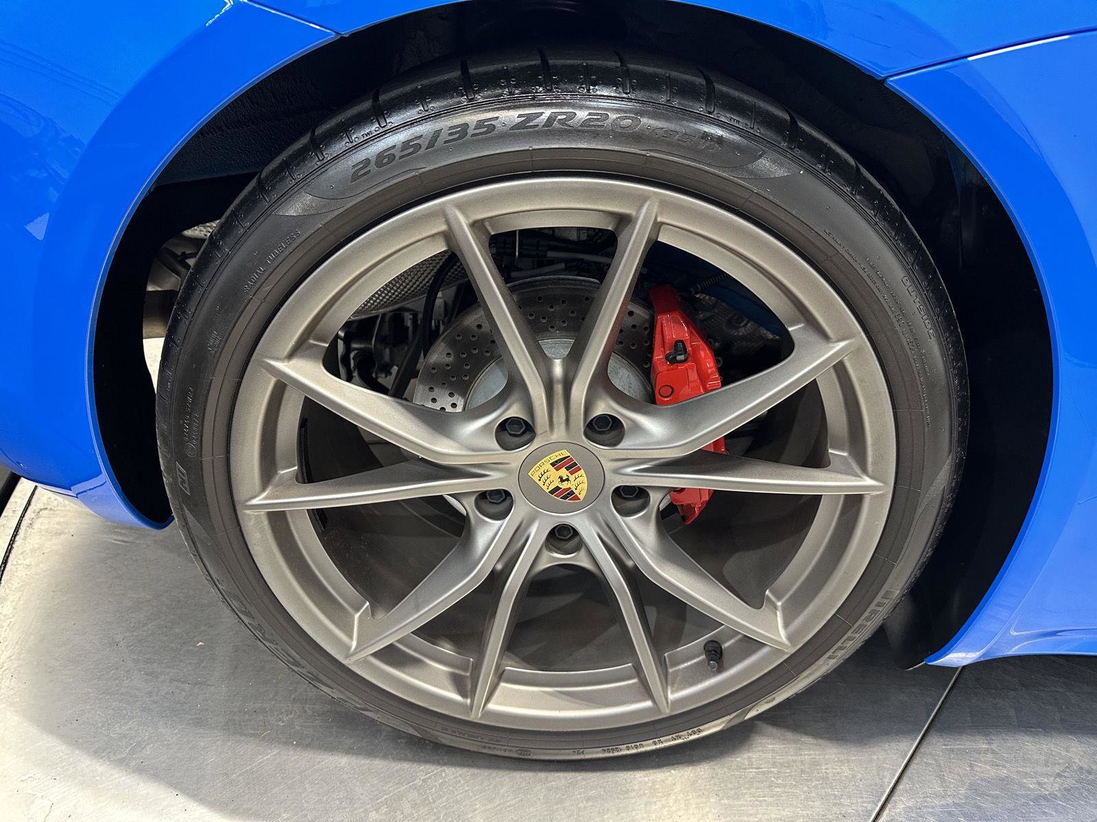 Certified 2025 Porsche 718 Boxster S RWD image 13