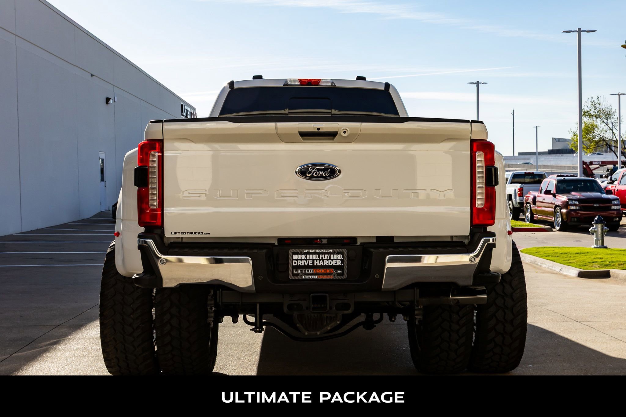 Used 2023 Ford F350 Lariat w/ Lariat Ultimate Package image 7